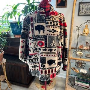Art Unlimited Pullover Fleece with Tribal Symbols